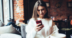 8 traits of people who stay silent and never contribute to online group